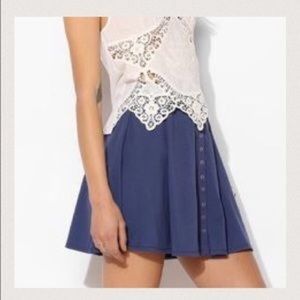 💋UO navy blue skater skirt