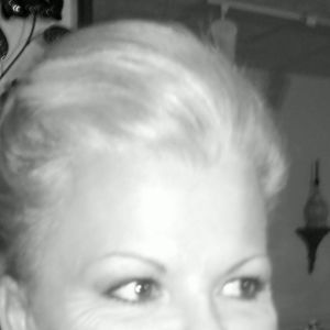 Meet your Posher, Tania