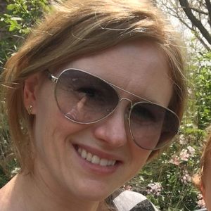 Meet your Posher, Amanda