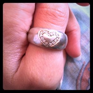 Sterling Silver diamond heart ring 💗