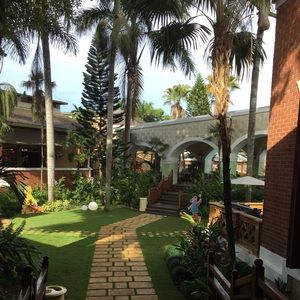 Meet your Posher, Jenn