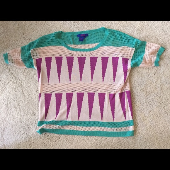 Twiggy Short - Sleeved Knit Top