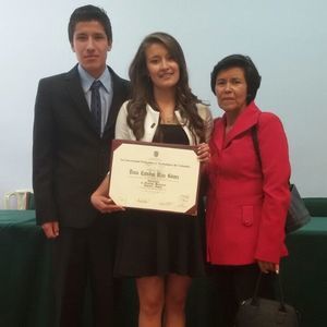 Meet your Posher, Carolina