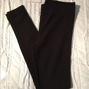 NWT Lou & Grey leggings