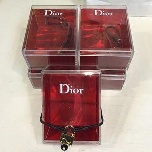 ❤️ 5 Dior Cases ❤️
