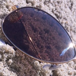 Meet your Posher, Isabel