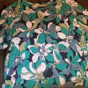 Alfred Dunner womens flower top, 3/4 sleeve