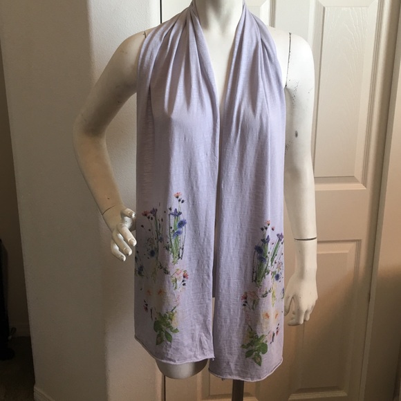Eco-centric organic cotton scarf w floral bouquet - Picture 1 of 3