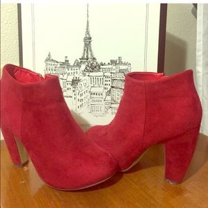 Red hot booties ❤️🔥