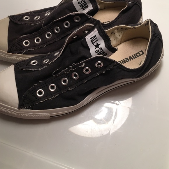 Converse - Picture 2 of 3