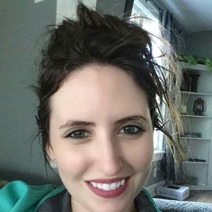 Meet your Posher, Bethany