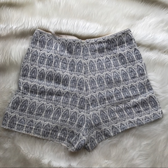 Seen on Celebs! Top Shop Aztec Shorts - Picture 7 of 7
