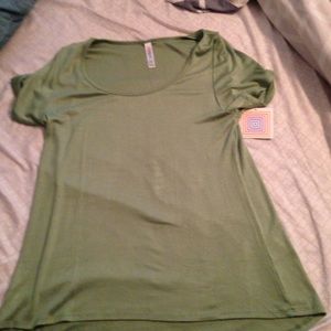 Lularoe classic tees