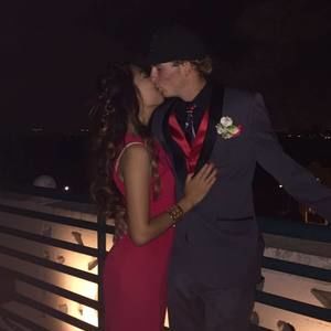 Meet your Posher, Ferne