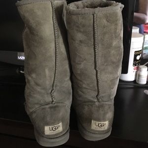 Gray tall uggs
