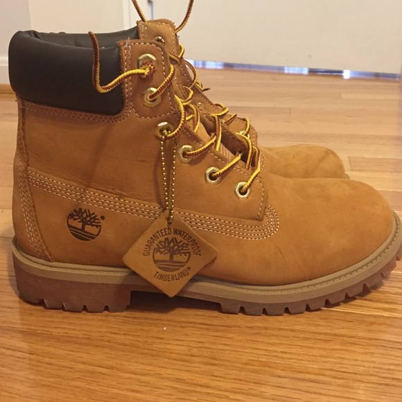 Timberland Boots - Picture 4 of 4