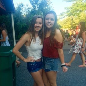 Meet your Posher, Kristin