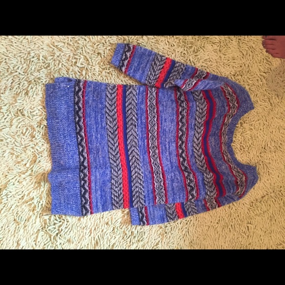 3/4 Sweater - S - Picture 2 of 2