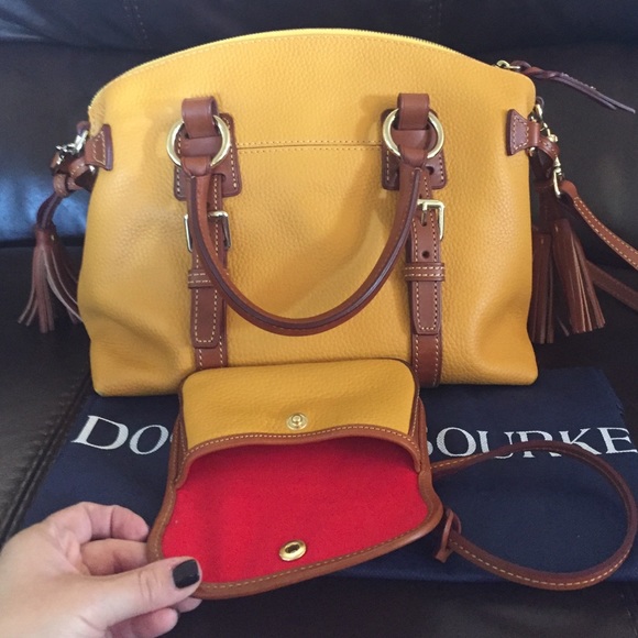Dooney & Bourke Domed Satchel & Matching Wristlet - Picture 4 of 4