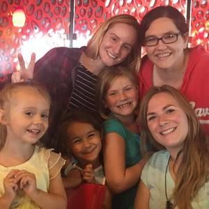 Meet your Posher, Regina