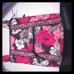 Cross body authentic Vera Bradley purse