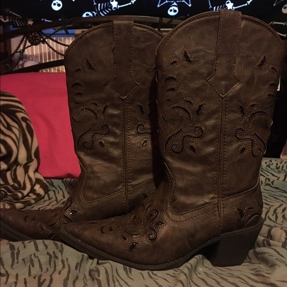 Roper Cowboy Boots