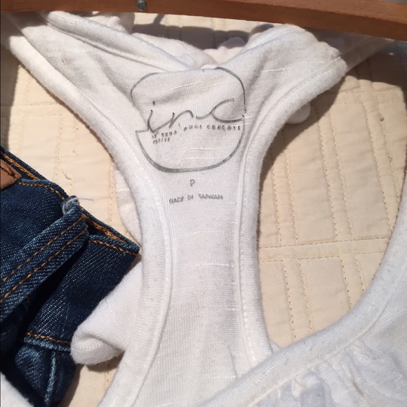 Inc. Ruffle tank top - Picture 3 of 3