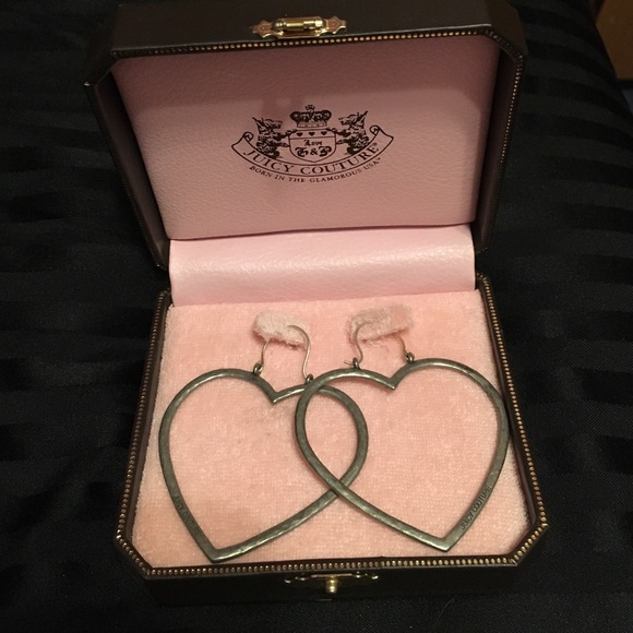Juicy couture heart earrings
