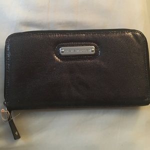 New never used Steve Madden Wallet