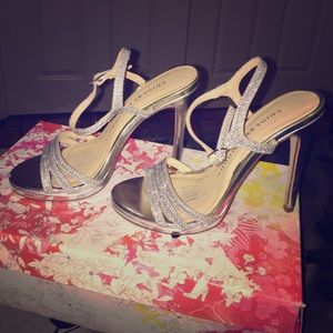Dressy sparkly open toed heels (silver)