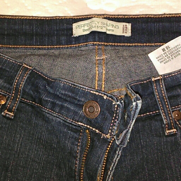 Levis Jean's