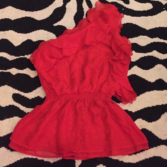 Myth one shoulder red flare top