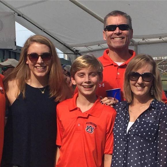 Meet your Posher, Leigh anne