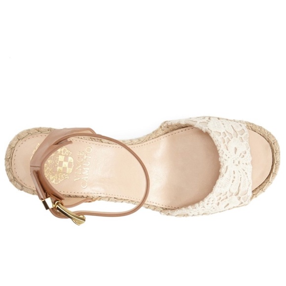 Vince Camuto white lace peep toe wedge espadrille - Picture 3 of 4