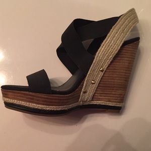 Black and cream wedges