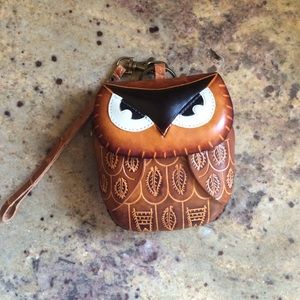 Beautiful leather Owl coin purse- never used
