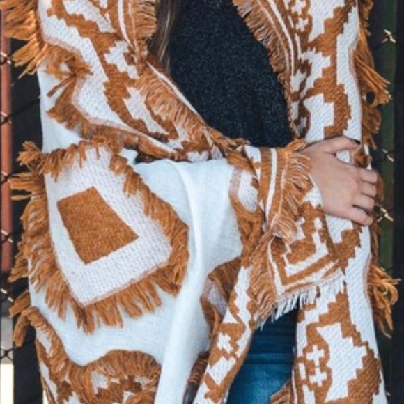 Bohemian Fringe Blanket Scarf - Picture 3 of 4