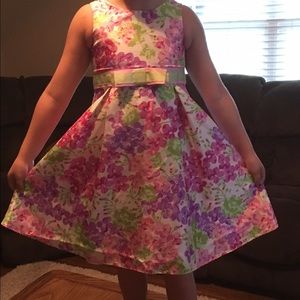 Beautiful girls dress.