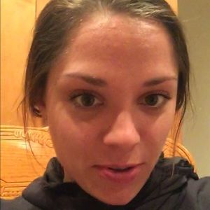 Meet your Posher, Brenna