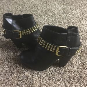Dolce Vita Black Studded Buckled Booties Boots
