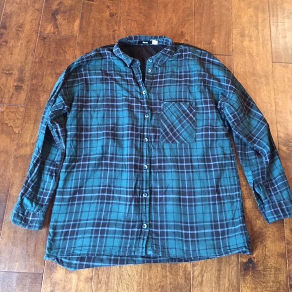 Perfect for Fall 🍂🍁 BDG Button Down