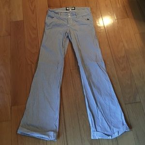 Striped wide leg pant.