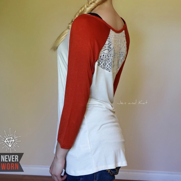 Self Esteem ✧ extremely cozy top w/ lace shoulders