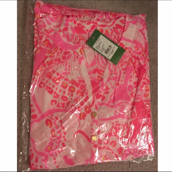 ❌SOLD!❌Lilly Pulitzer Trunk In Love Elsa - Picture 2 of 2