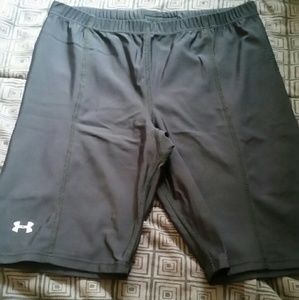 Under armour spandex shorts