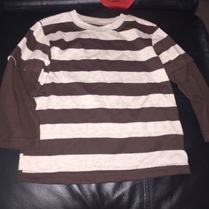 New!! Never worn toddler brown & Stan shirt!