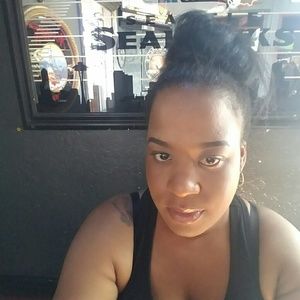 Meet your Posher, Tamara
