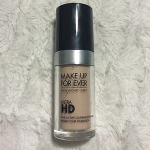 Makeup Forever HD Foundation