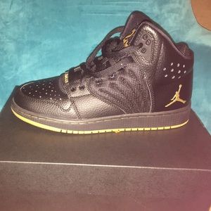 Jordan 1 Flight Sneakers