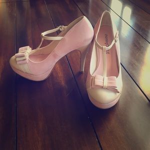 Charming Charlie platform heels. Never worn!!!